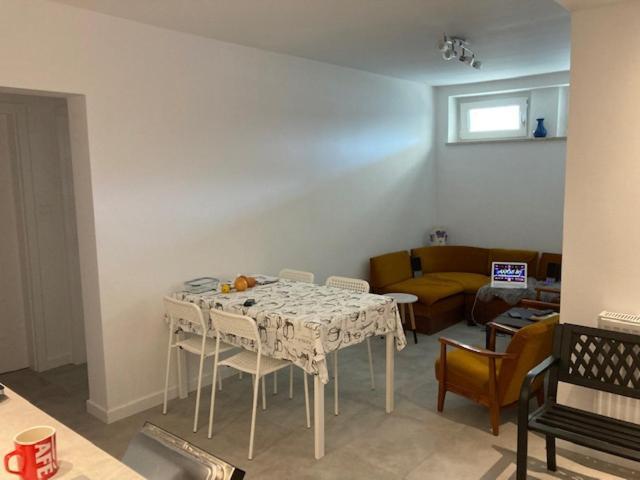 Guest House أوستكا المظهر الخارجي الصورة